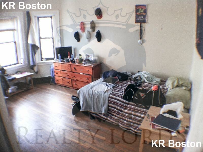 Babcock St. & Harvard St. #5 - Photo 3 of 11