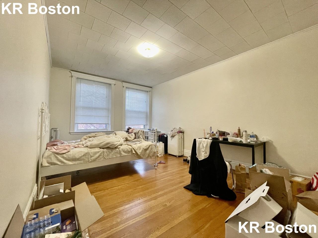 Euston St. & Euston #5 - Photo 5 of 15