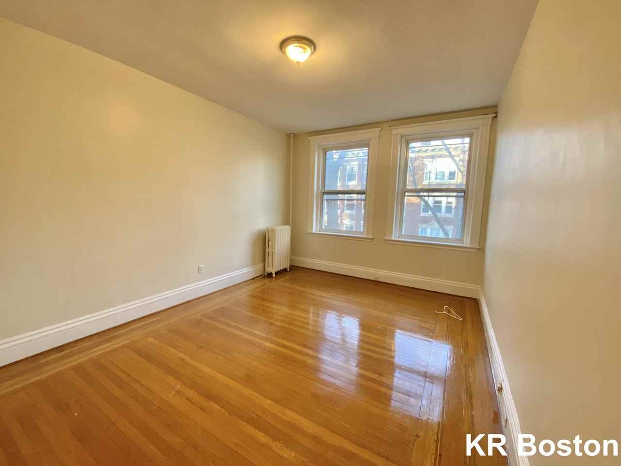 Euston St. & St. Marys St. #3 - Photo 4 of 21