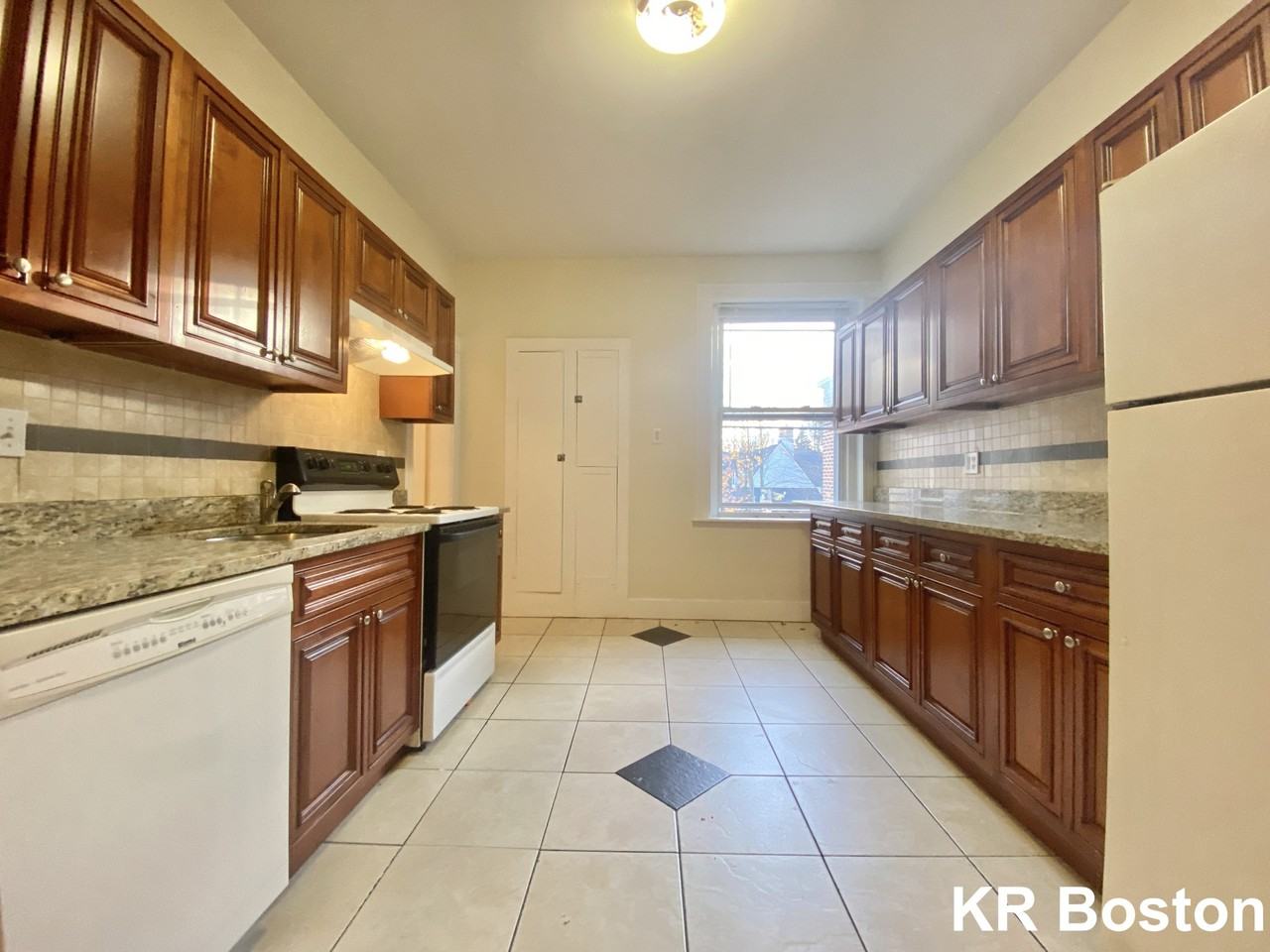 Euston St. & St. Marys St. #5 - Photo 5 of 25