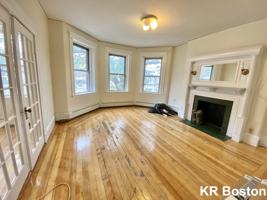 featured image of Commonwealth Ave. & Kelton St #3