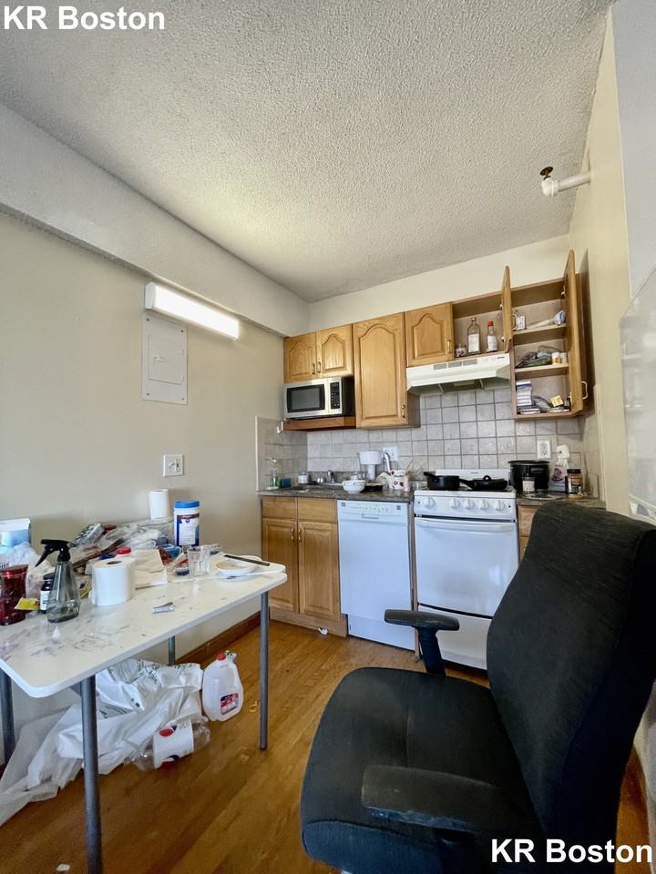 Commonwealth Ave. & Brighton Ave #312 - Photo 2 of 30