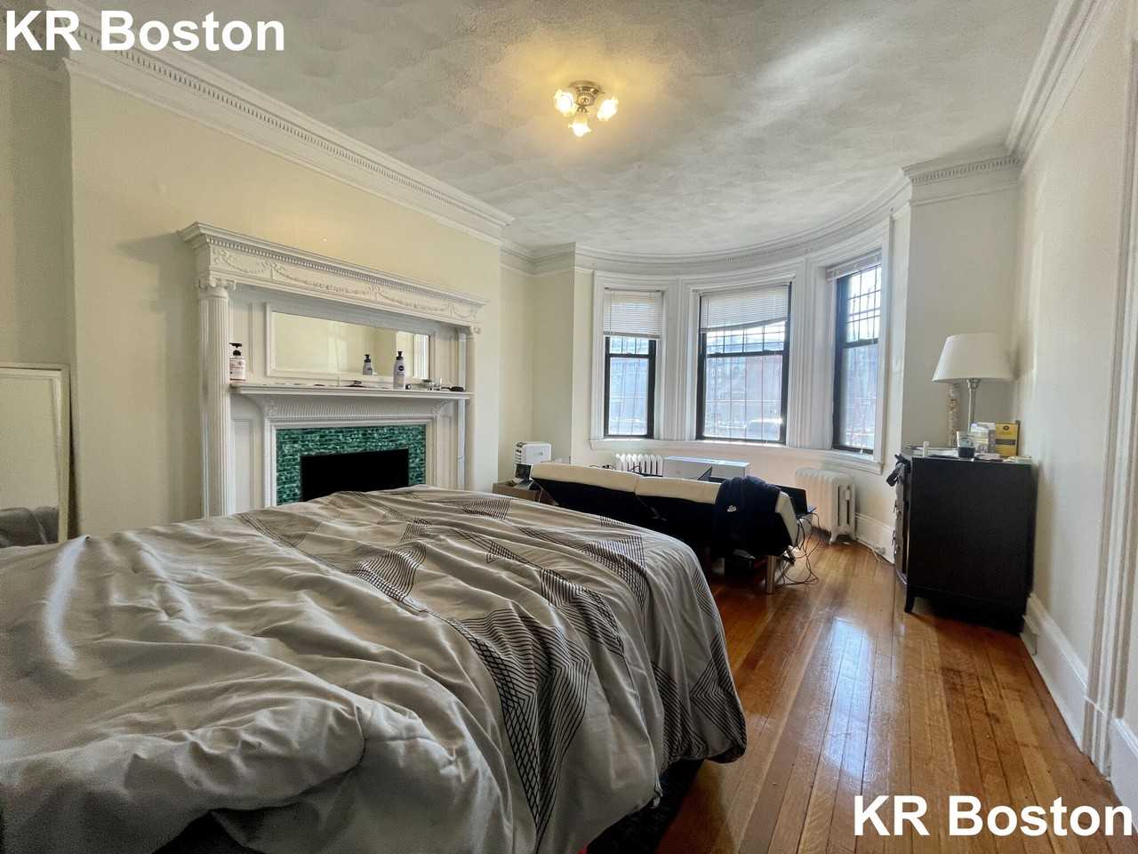 Newbury St. & Charlesgate West #1 - Photo 2 of 50