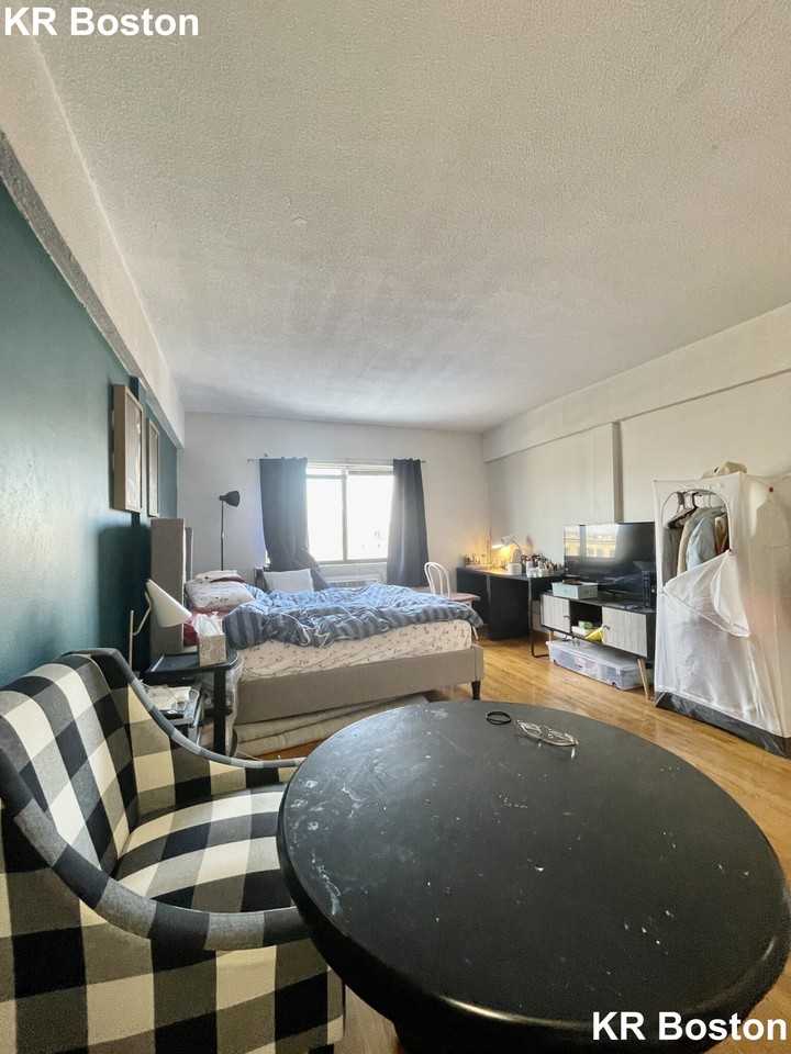 Commonwealth Ave. & Brighton Ave #510 - Photo 2 of 19