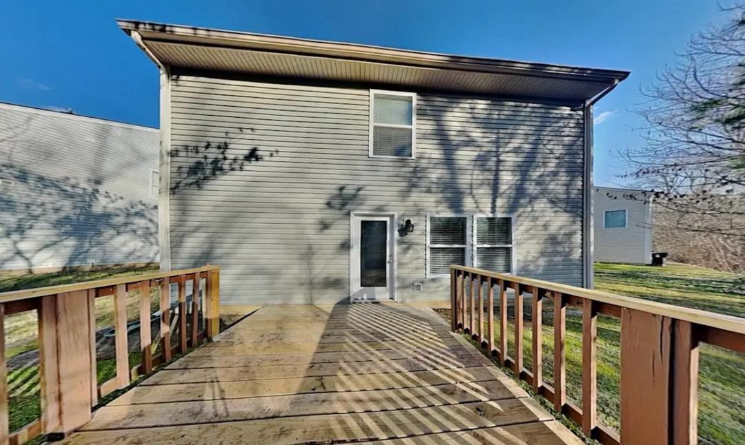 286 Aershire Ct #NA - Photo 6 of 9