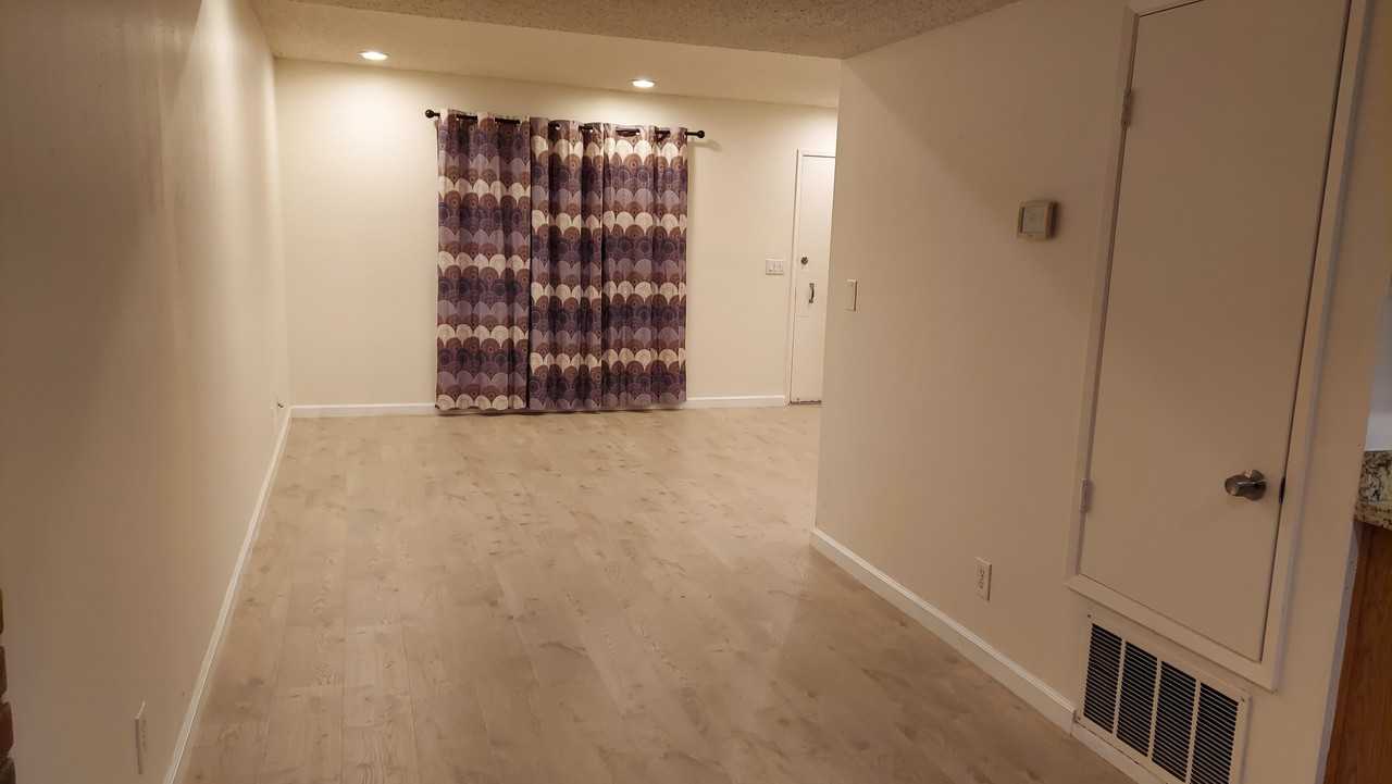1540 Ivycreek Cir #1540 - Photo 5 of 35