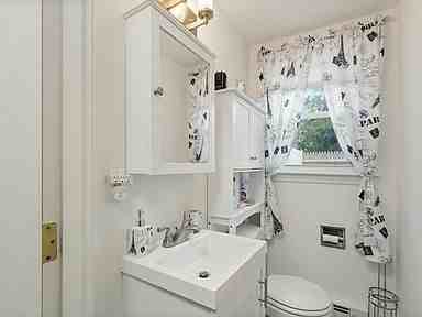 11 Railroad Ave #12 - Photo 7 of 23