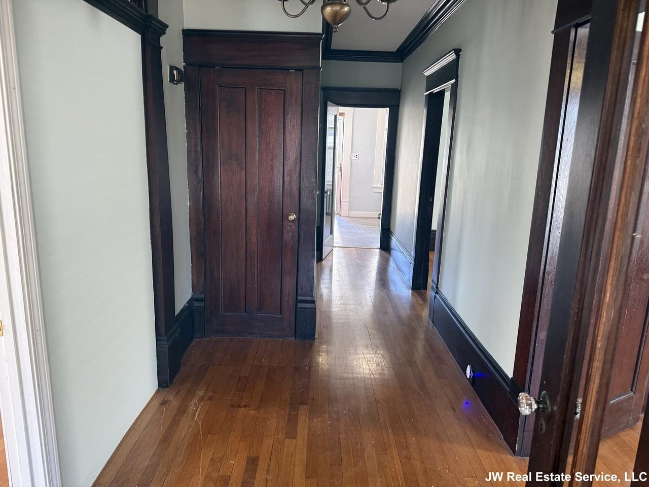 66 Riverside St - Photo 4 of 16