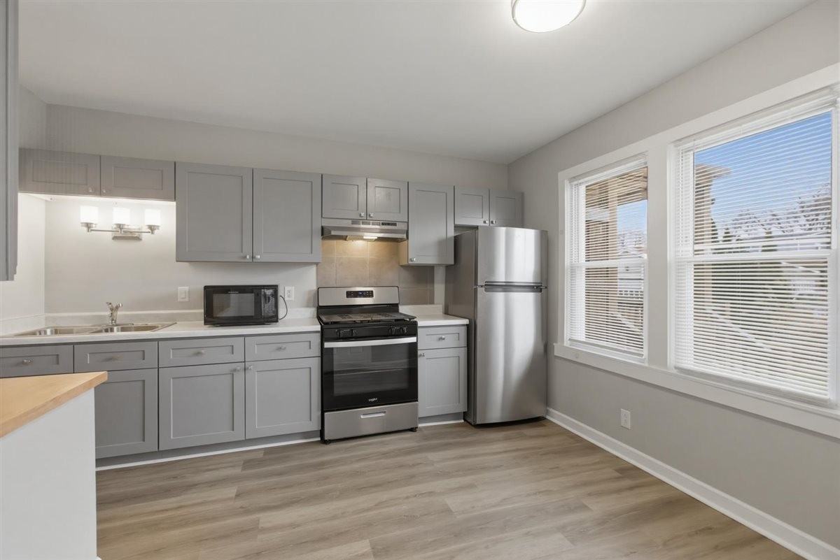 3653 N Nora Ave #1N - Photo 2 of 15