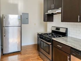 855 W Cornelia Ave #2W - Photo 1 of 1