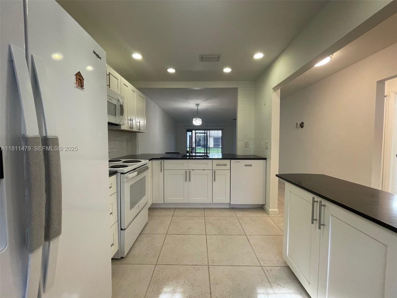 449 Lakeview Drive #2 - Photo 6 of 45