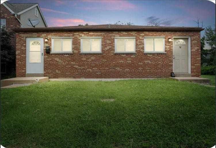 3115 Henrietta F - Photo 2 of 2