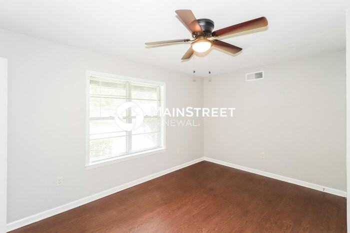 5159 Downs Dr - Photo 4 of 16