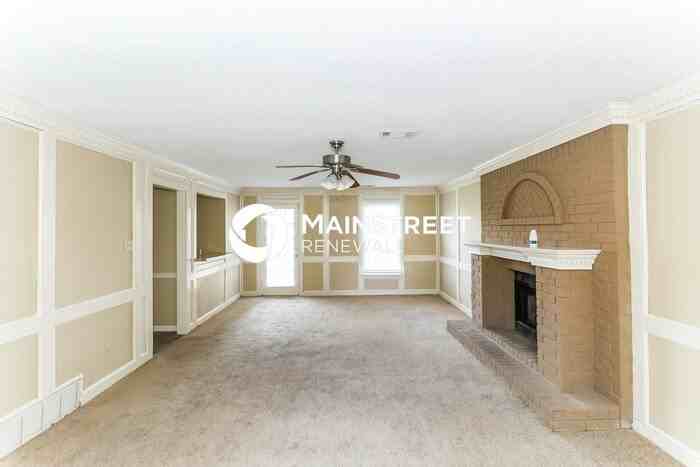 7330 Ashley Oaks Dr - Photo 4 of 17