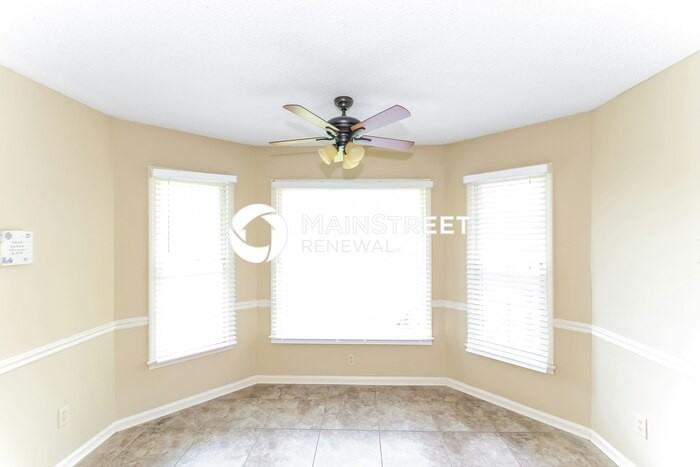 7330 Ashley Oaks Dr - Photo 7 of 17