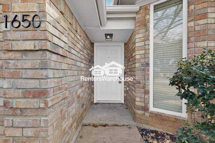 1650 Hyland Greens Dr - Photo 6 of 47