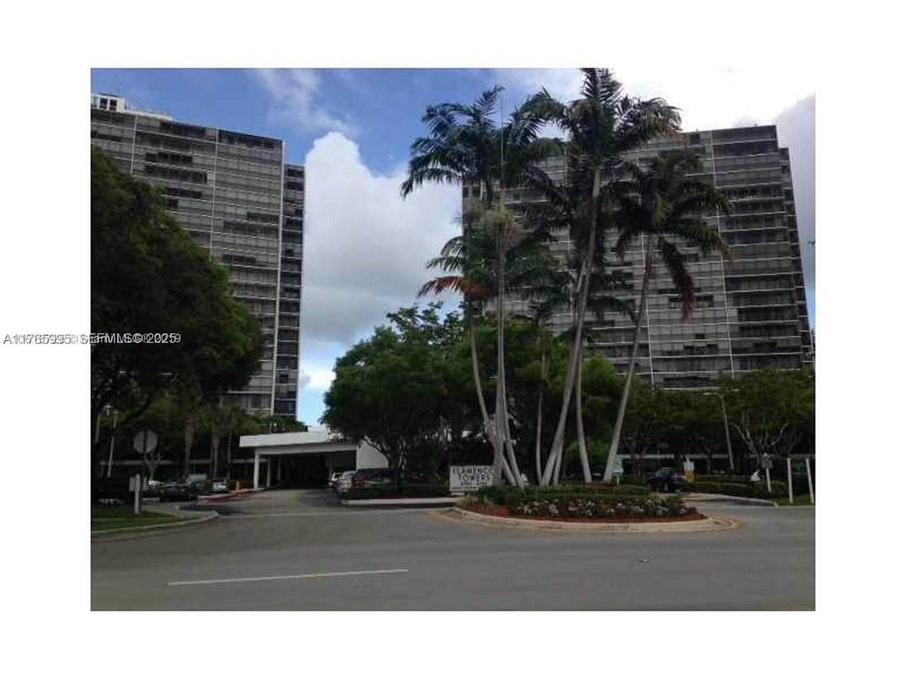 3731 North Country Club Drive #2024 - Photo 3 of 10