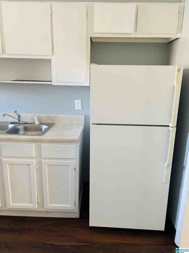 7748 Rugby Ave #D - Photo 3 of 6