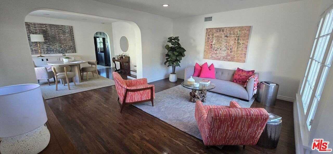 1446 Calumet Ave Unit 1 #1 - Photo 5 of 24