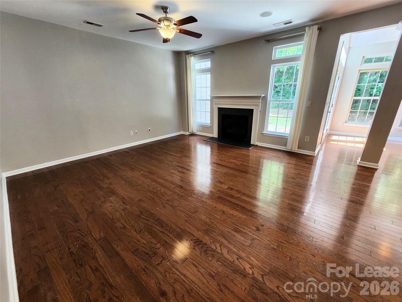 3226 Park South Station Blvd - Photo 4 of 21