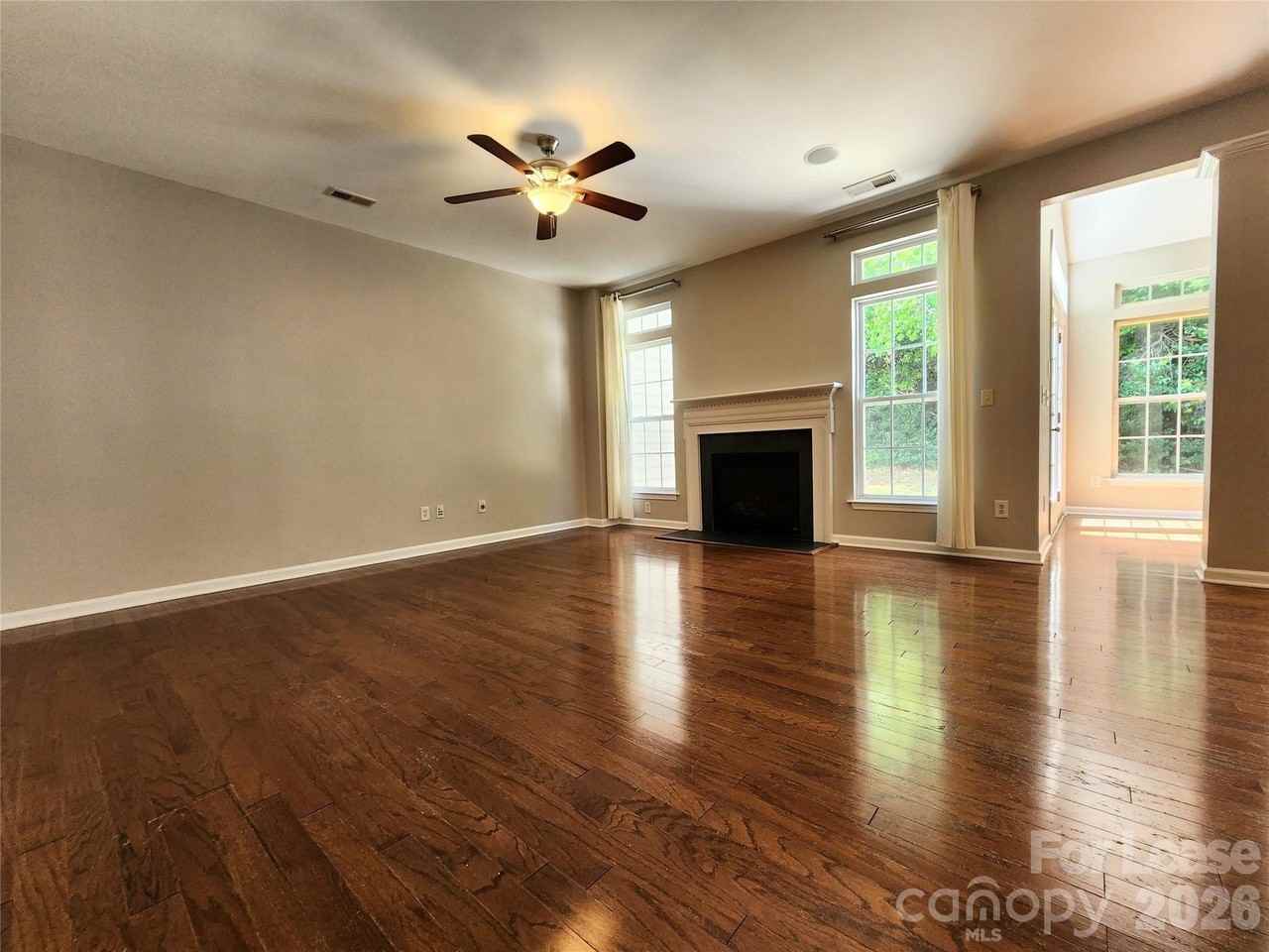 3226 Park South Station Blvd - Photo 5 of 21