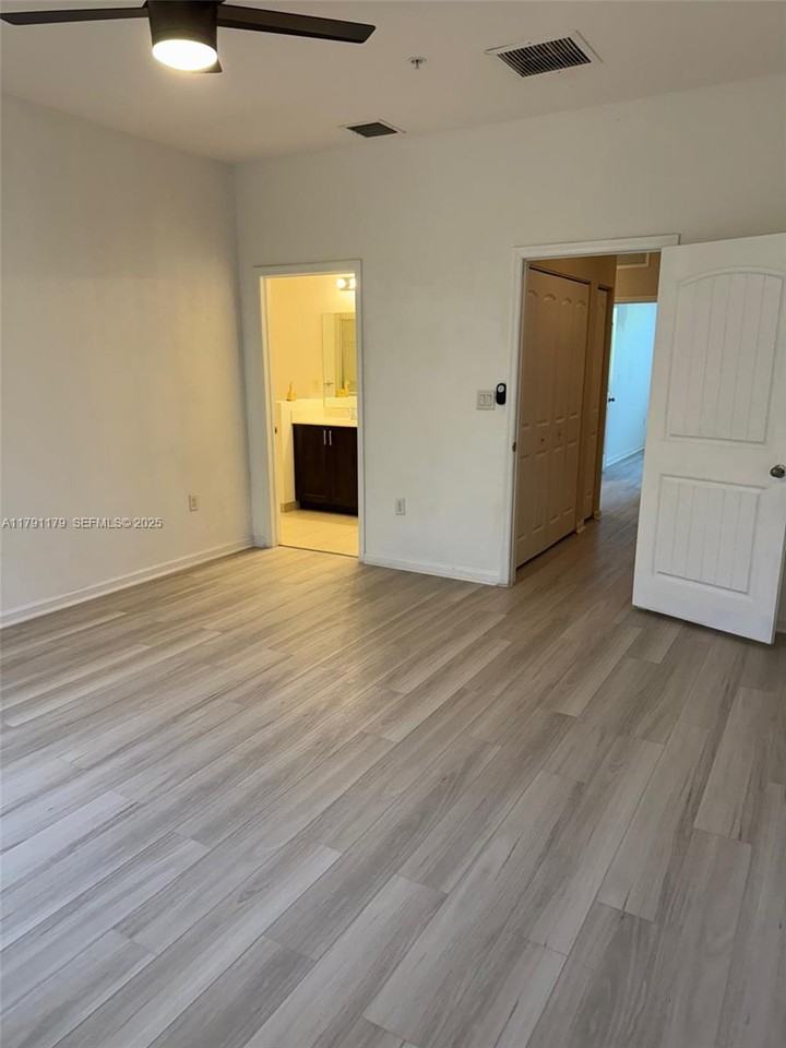 283 Southwest 7th Court #283 - Photo 3 of 26