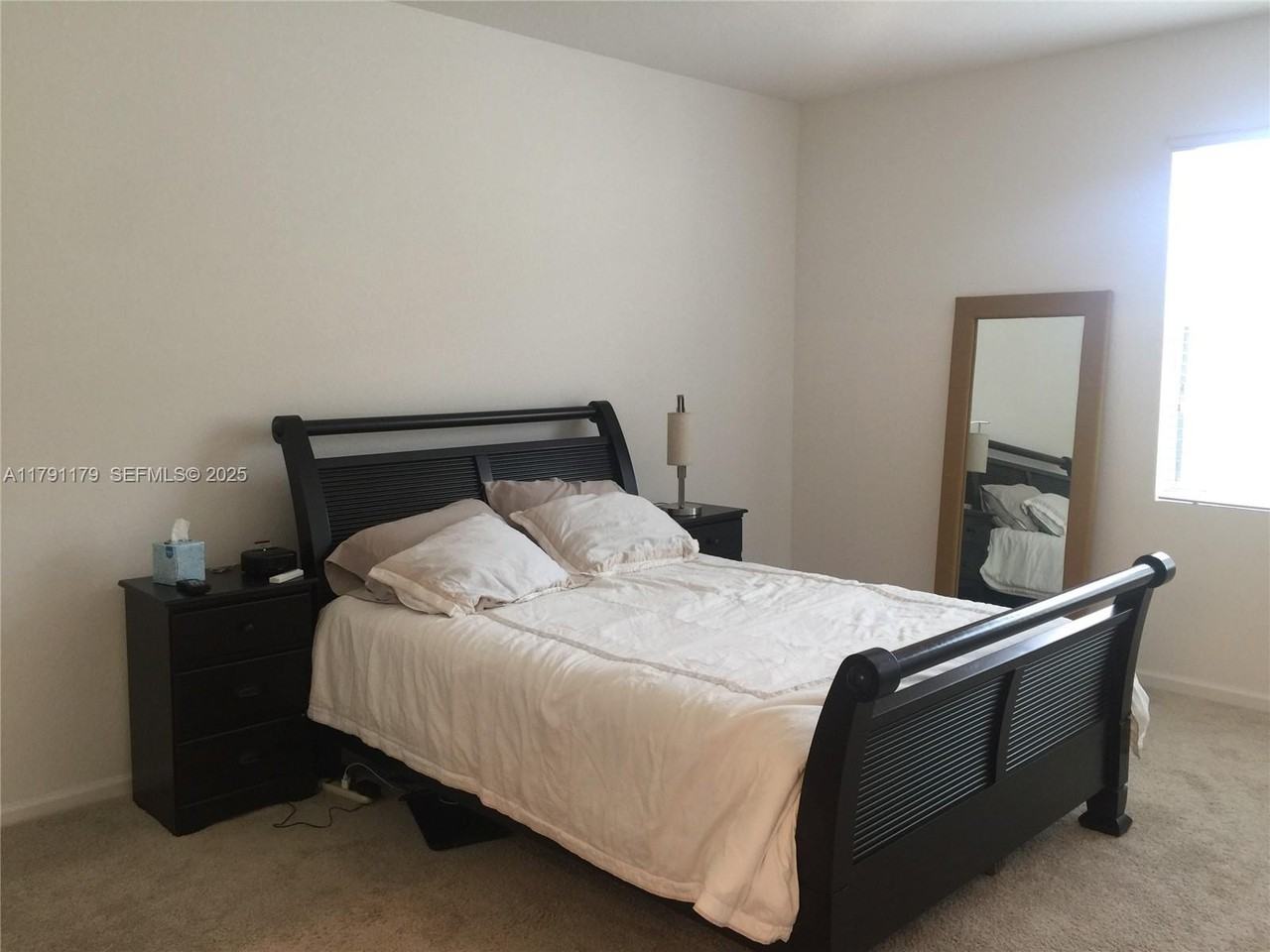 283 Southwest 7th Court #283 - Photo 5 of 26