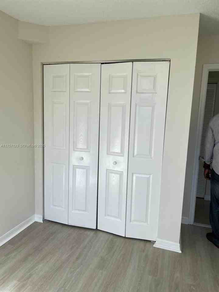 620 Southwest 111th Avenue #202 - Photo 4 of 21