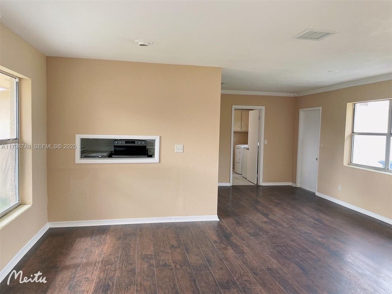 600 Northwest 38th Avenue - Photo 5 of 22