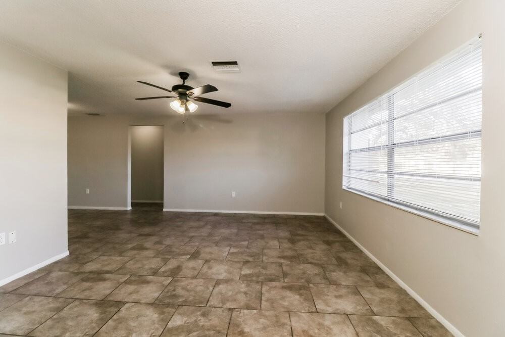 11600 Nature Trl - Photo 4 of 16