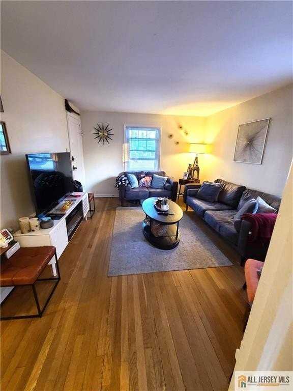 23 Coolidge Ave - Photo 4 of 13