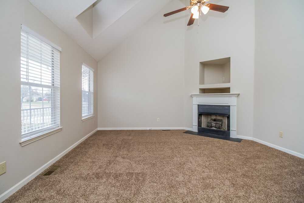 3848 Round Rock Dr - Photo 4 of 17