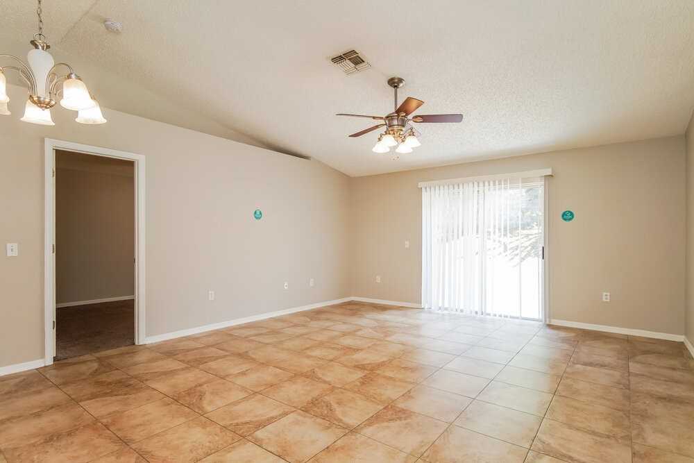 1479 Muir Cir - Photo 4 of 16