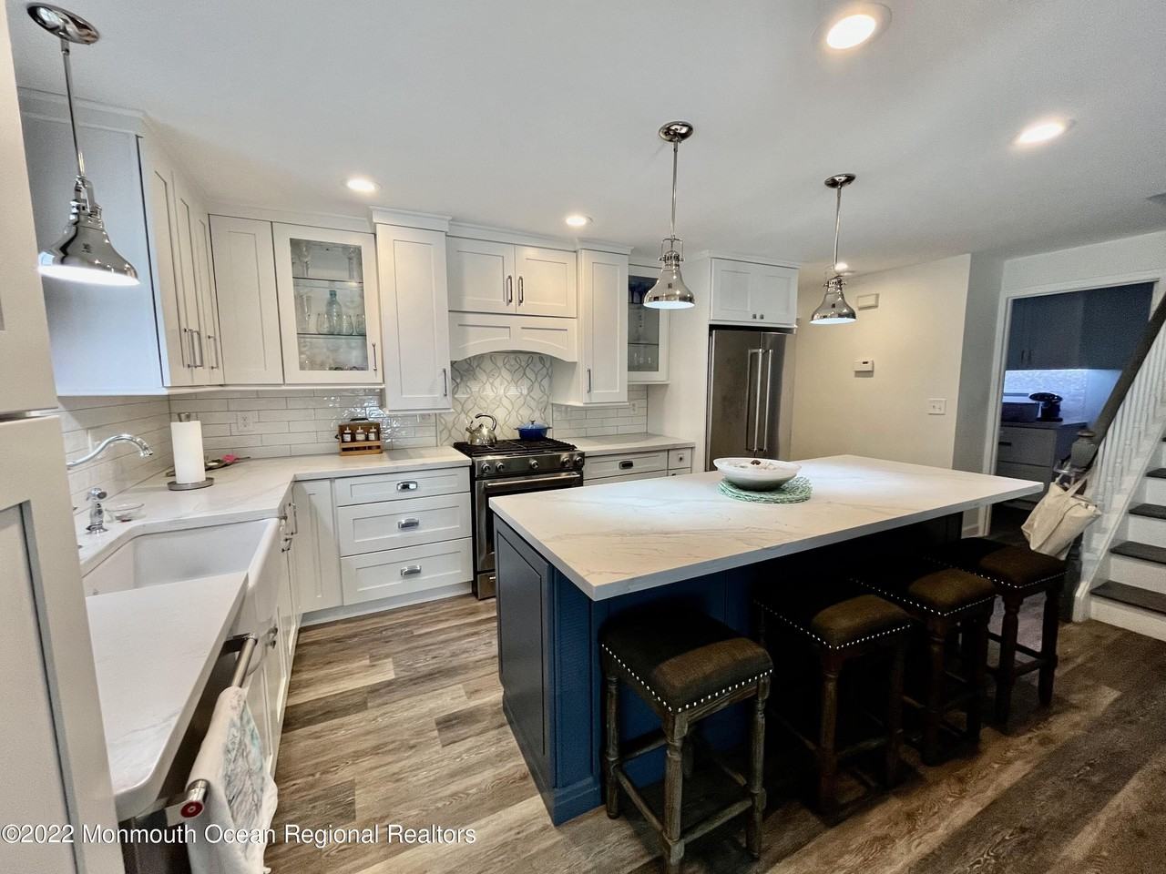 218 Marine Pl - Photo 6 of 32