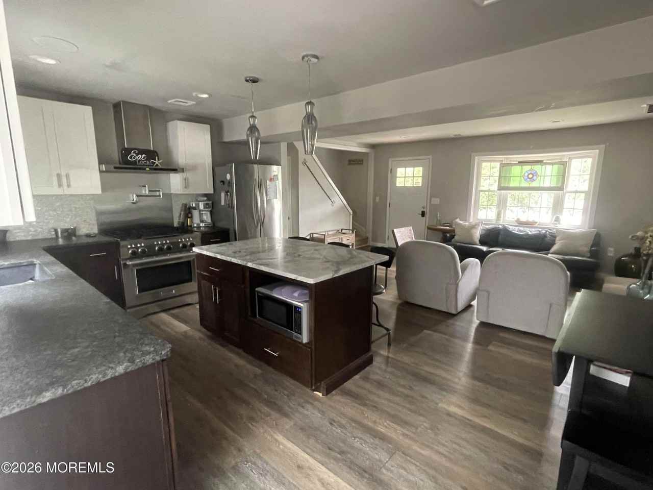 265 E Virginia Ave - Photo 5 of 14