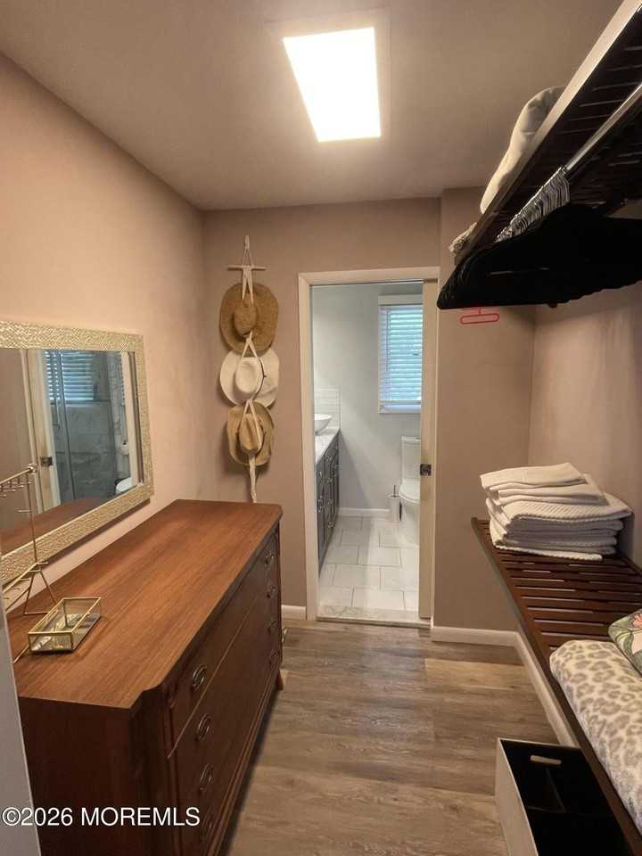 265 E Virginia Ave - Photo 7 of 14