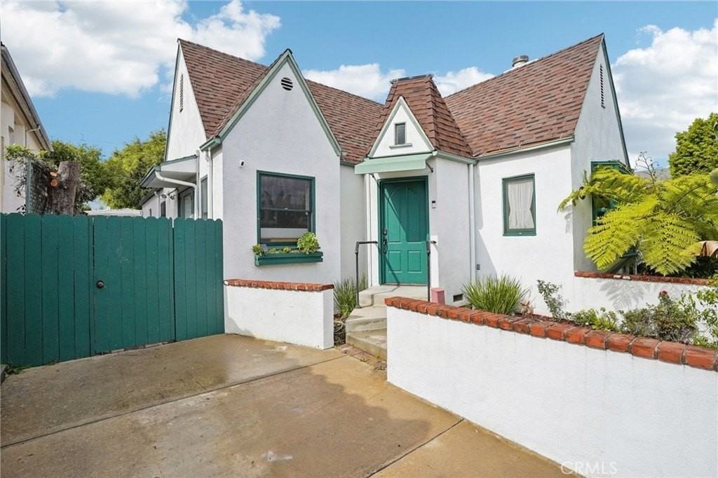 463 S Clark Dr - Photo 2 of 39