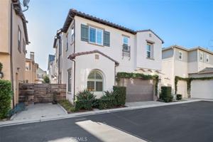 featured image of 3 Lavanda St