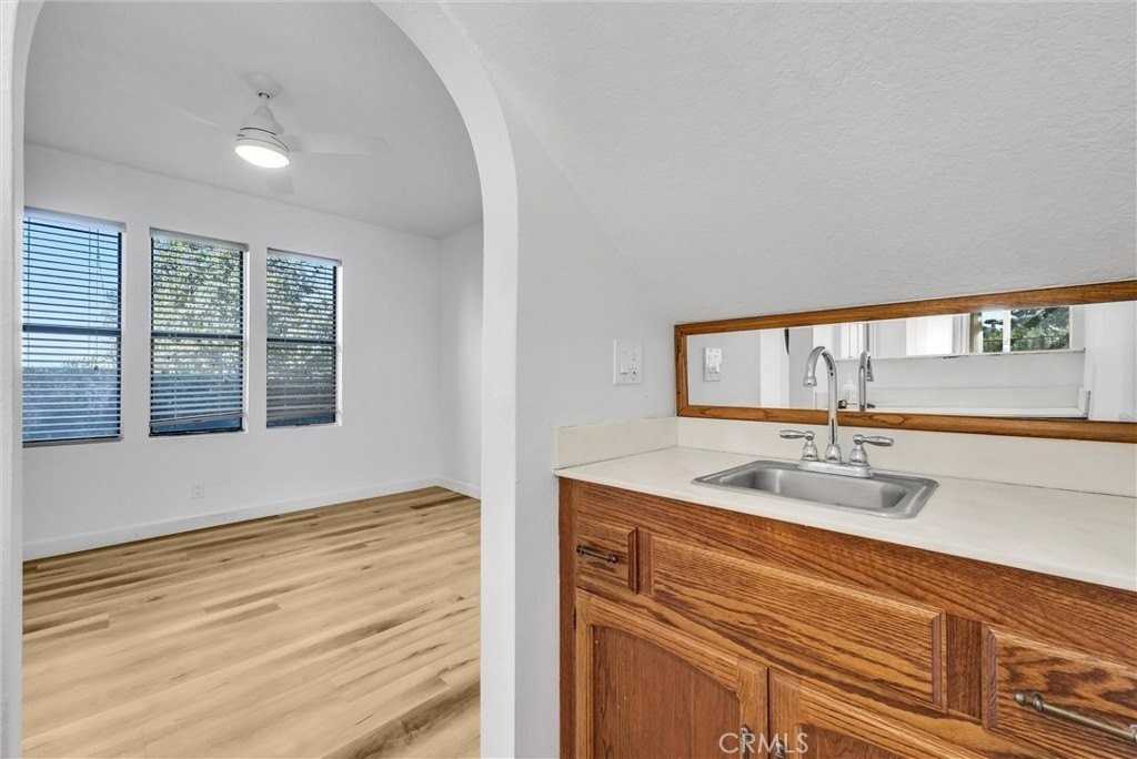 611 S Pathfinder Trl - Photo 6 of 33