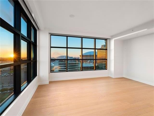 1001 Julia St #9B - Photo 6 of 23