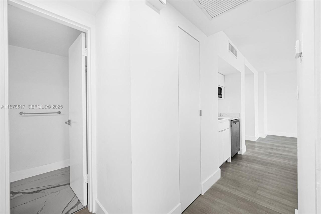 1000 West Avenue #224 - Photo 5 of 43