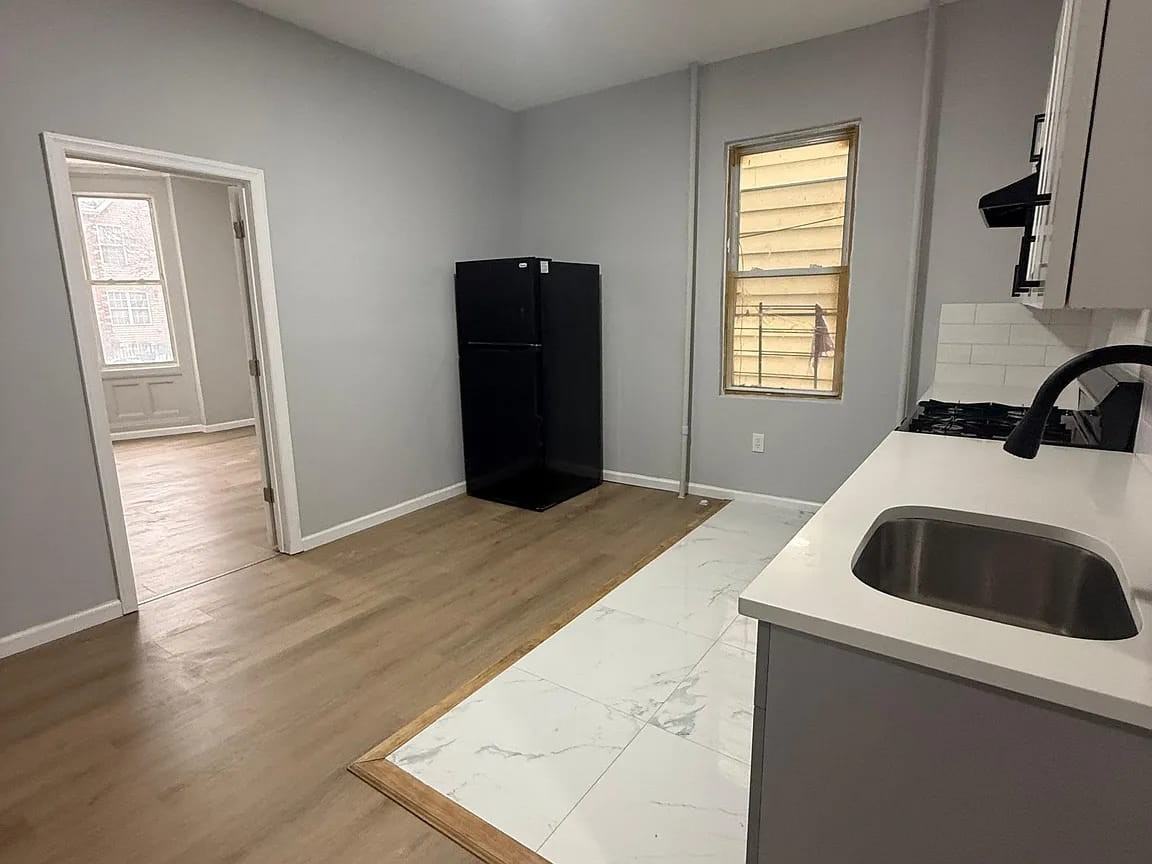 318 South 7th Street #2 - Photo 2 of 5