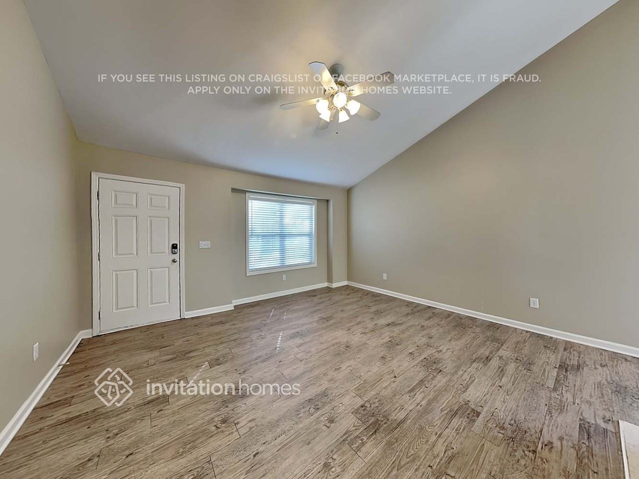 214 Parkridge Dr - Photo 3 of 17