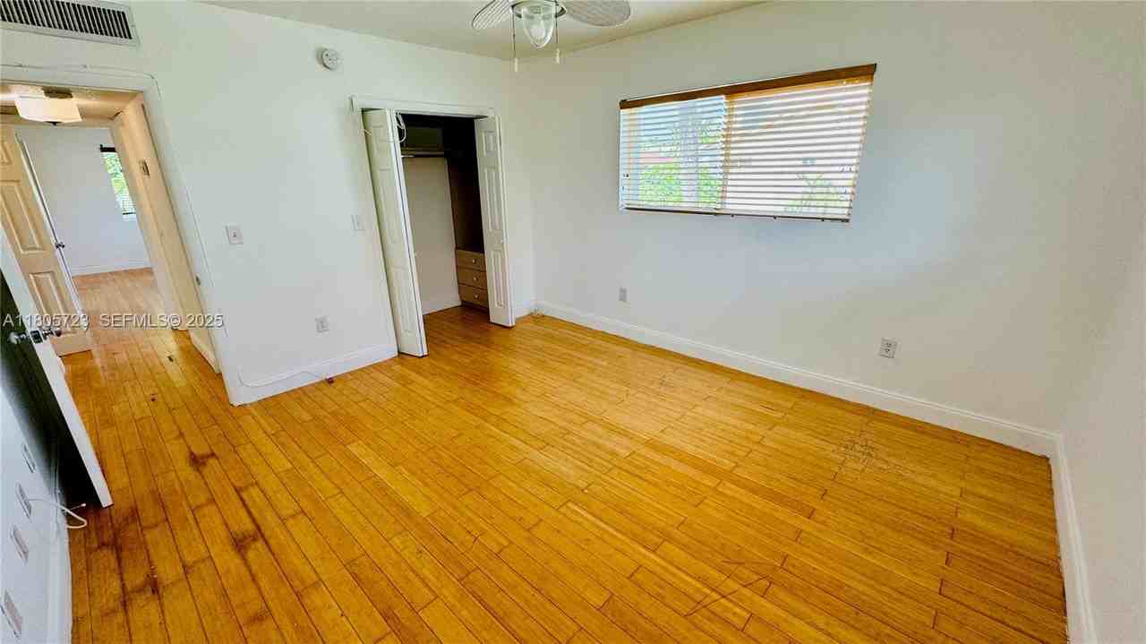 1150 99th Street #25 - Photo 5 of 18
