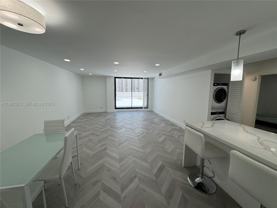 1800 Collins Avenue #5B - Photo 1 of 1