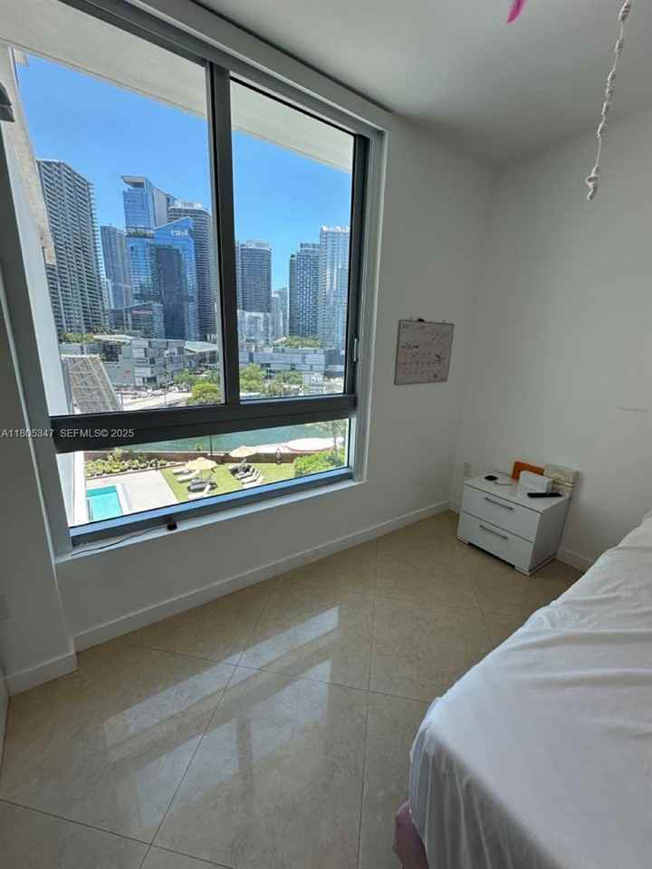 350 South Miami Avenue #1412 - Photo 5 of 22