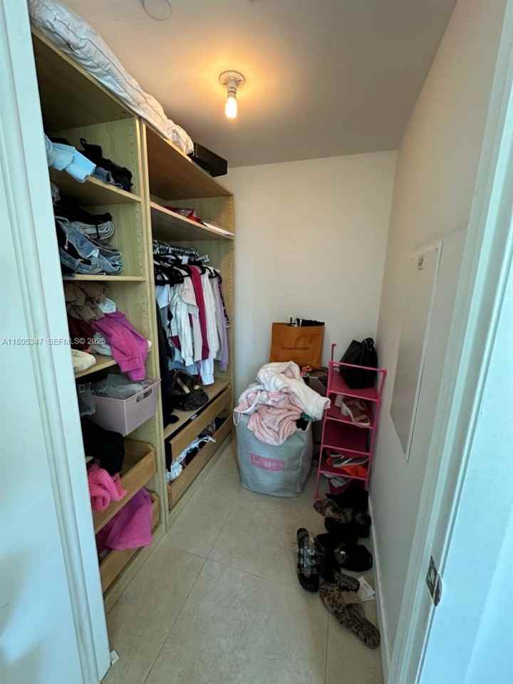 350 South Miami Avenue #1412 - Photo 6 of 22