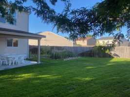 featured image of 218 E Roselake Dr