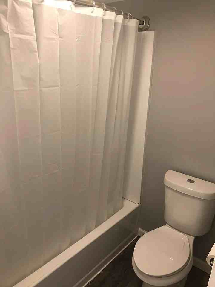 28 Circle St - Photo 7 of 11