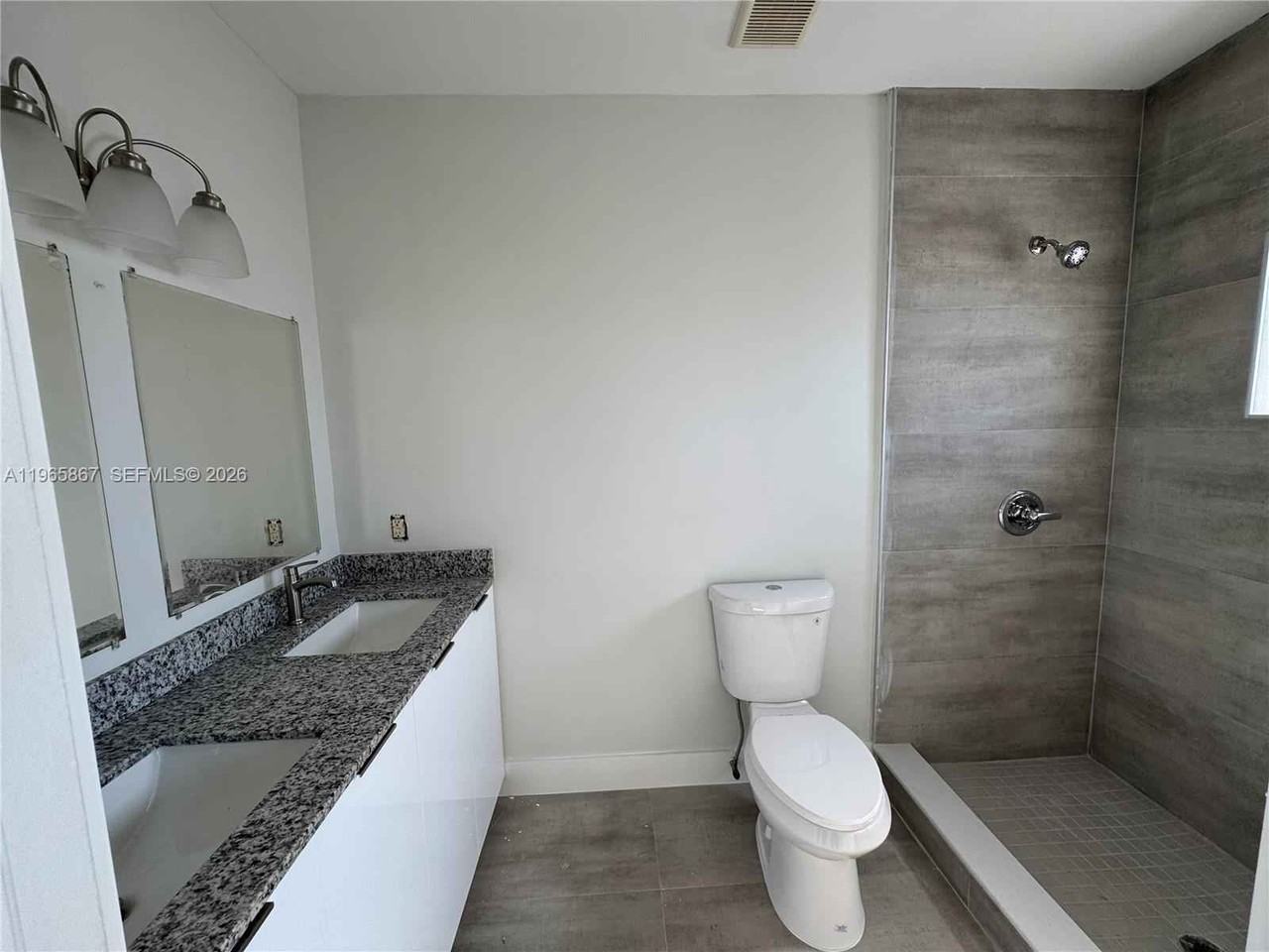 5736 Tyler St #0 - Photo 6 of 19